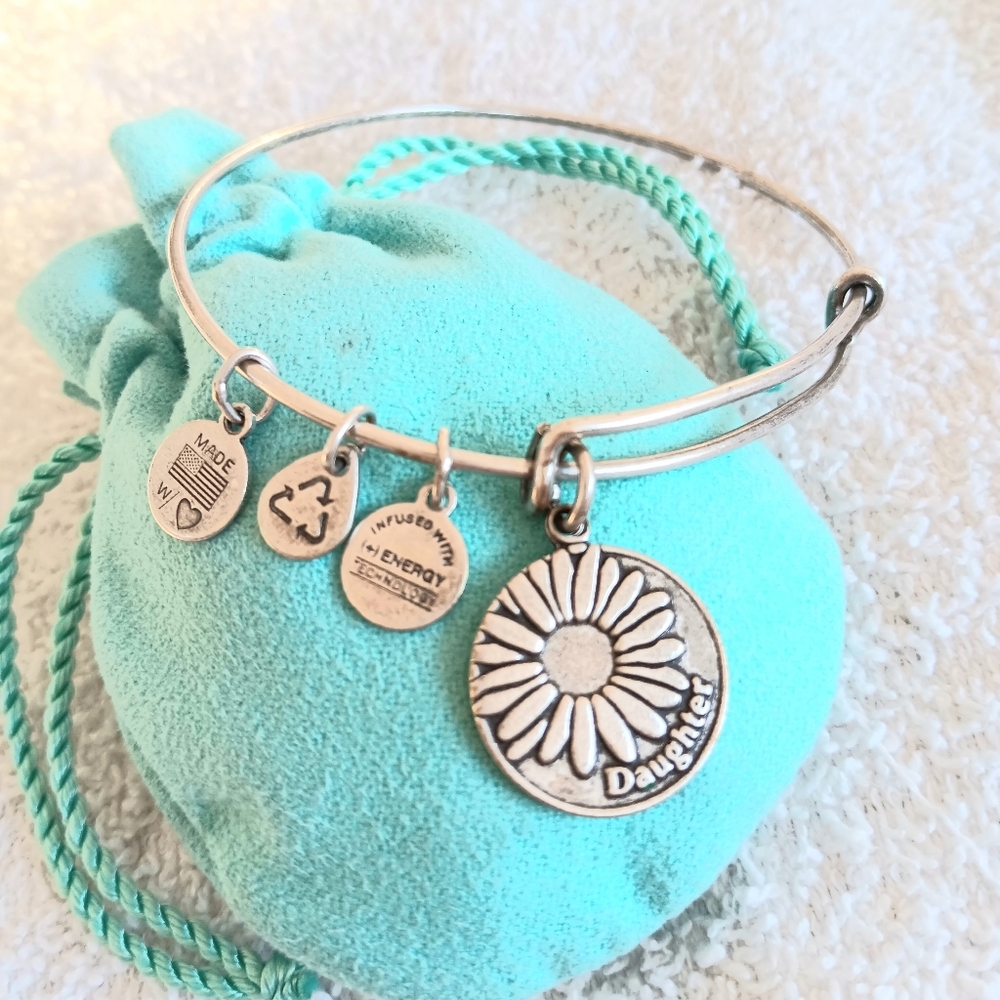 Alex and Ani I LOVE MY DAUGHTER Silver Charms Bracelet adjustable Size
